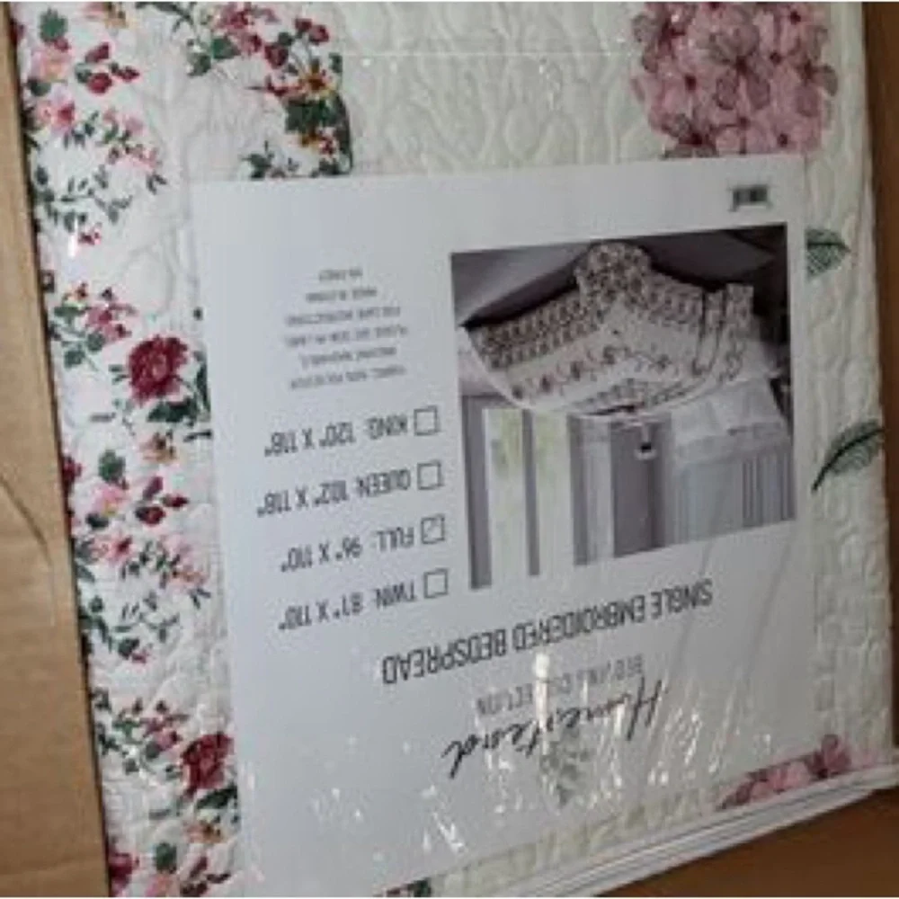 Carnation Embroidered Bedspread Rose Sz Full